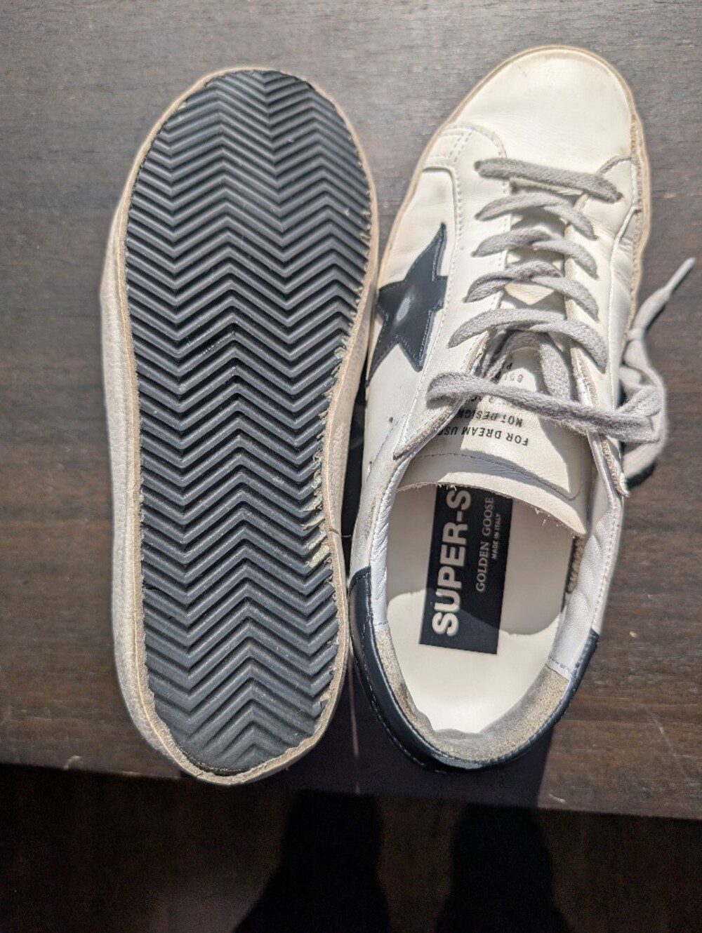 Golden Goose White Leather Sneakers with Black Star Accent - Size 37 - Picture 12 of 16